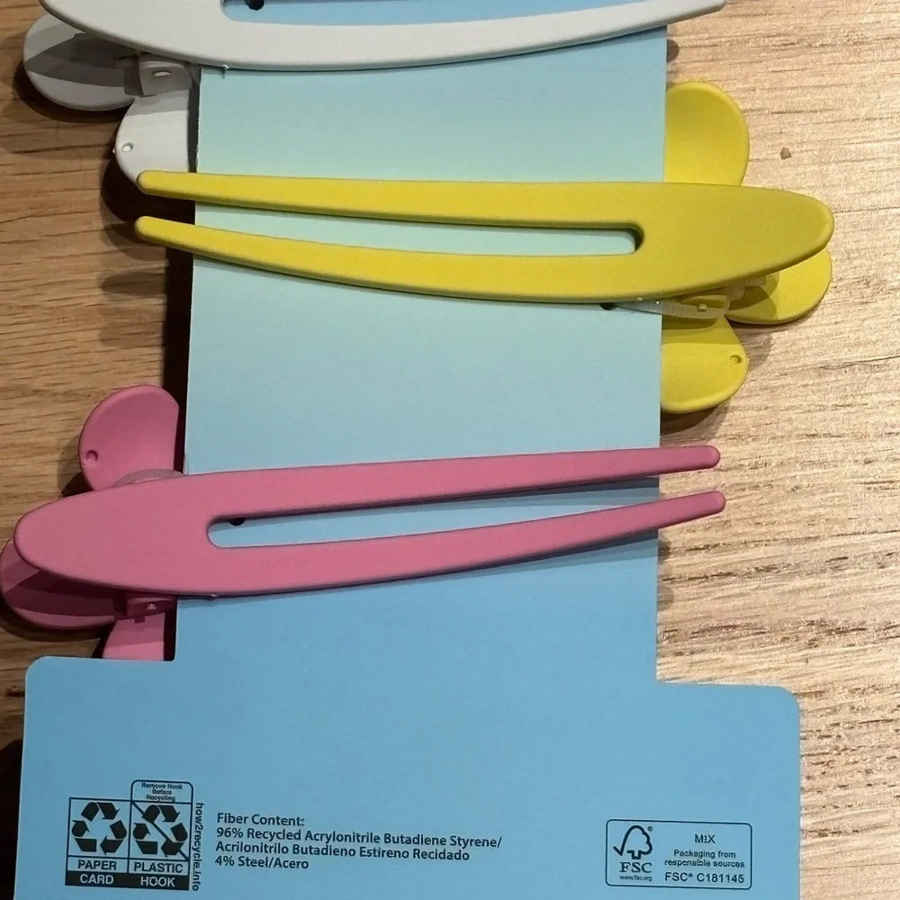 NWT Piper K Tropical Plumeria Flower Flat Lay Claw Clips - White, Yellow, Pink